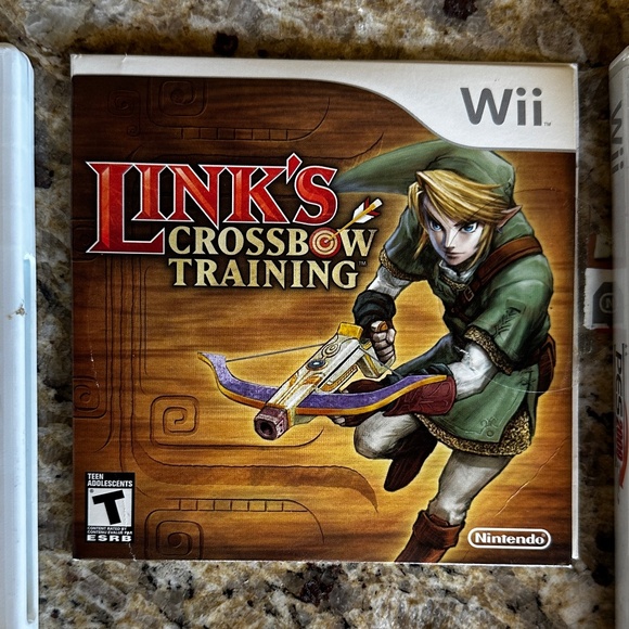 Nintendo Wii Game Bundle, Lego Star Wars, Link's Crossbow Training, Pes 2009 - Picture 4 of 9